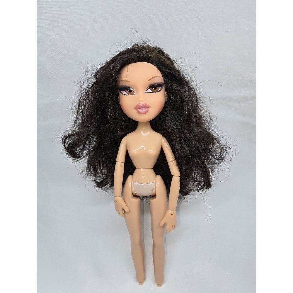 BRATZ The Movie Jade Doll 2007 Rooted Lashes MGA Rare Dark Hair Brown Eyes Nude